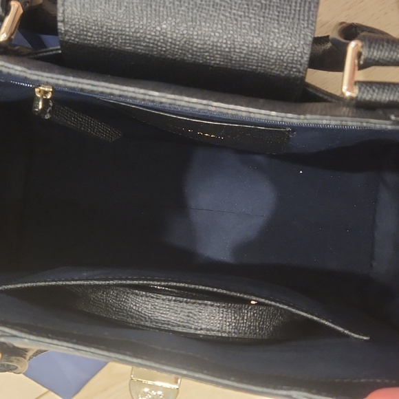 Handbag - Picture 12 of 12